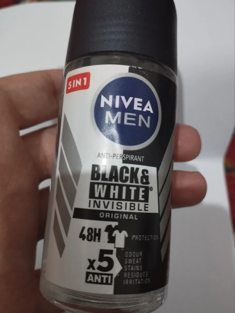مام نیوا NIVEA بلک اند وایت از {{model.count}}
