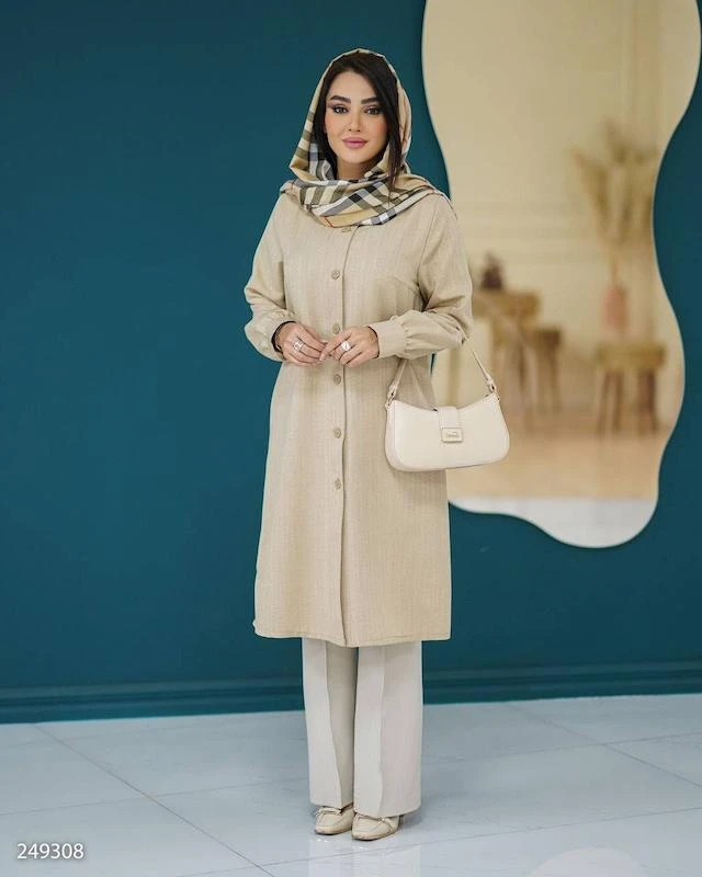 مانتو آیسین