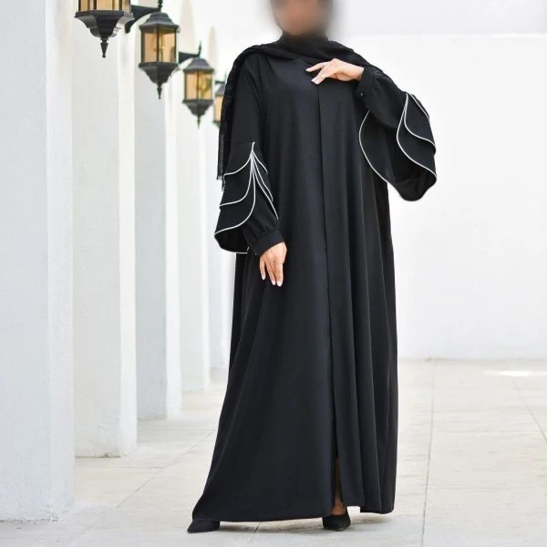 مانتو دکمه مخفی آستین کلوش