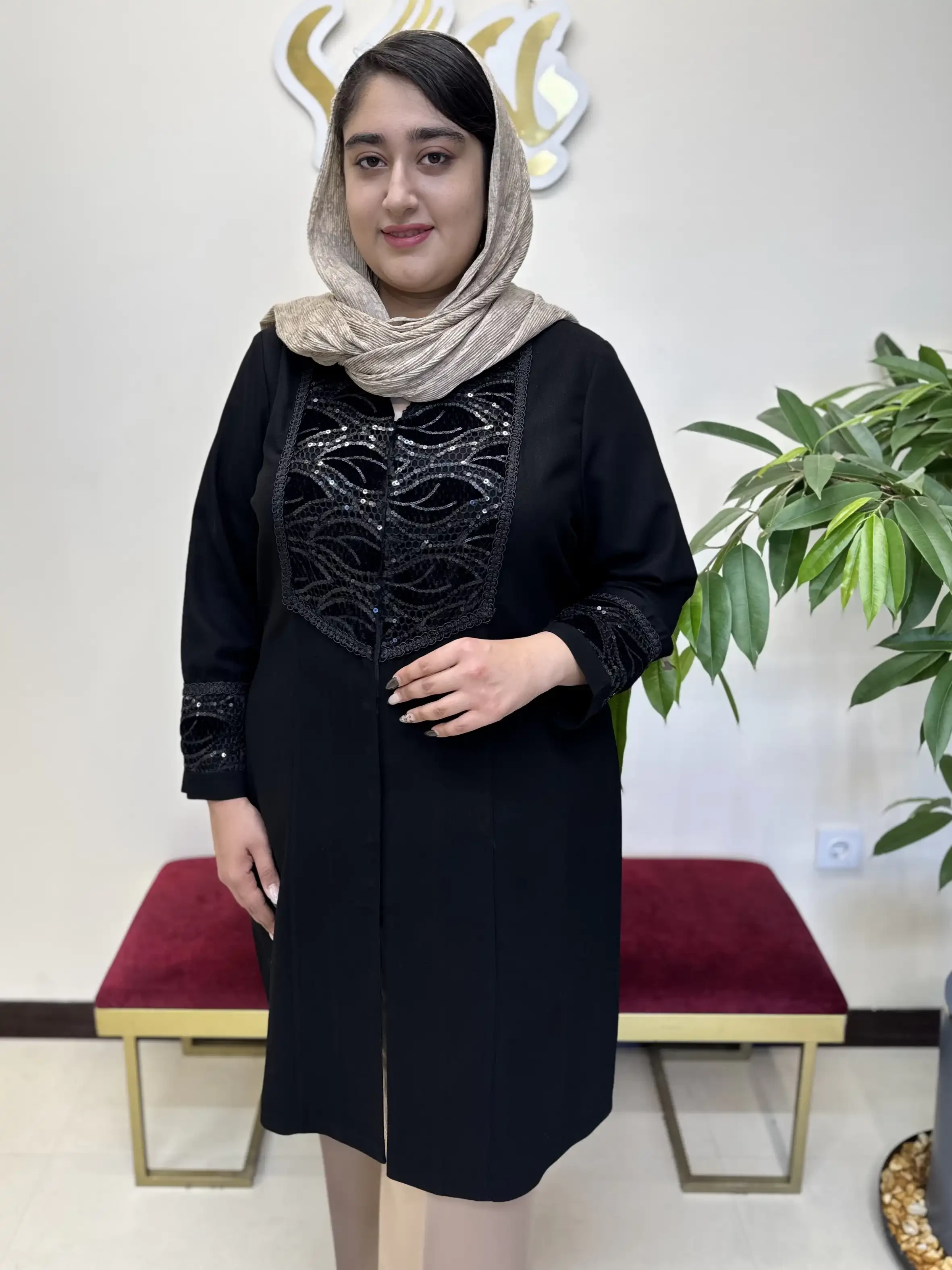 مانتو سایزبزرگ کرپ لمه ستاره بلند