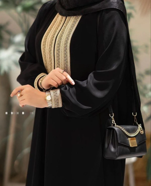 مانتو عبایی طلاکوب زنانه
