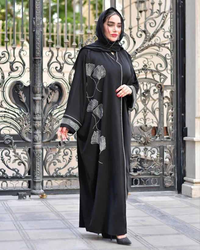 مانتو عبایی گلبرگ