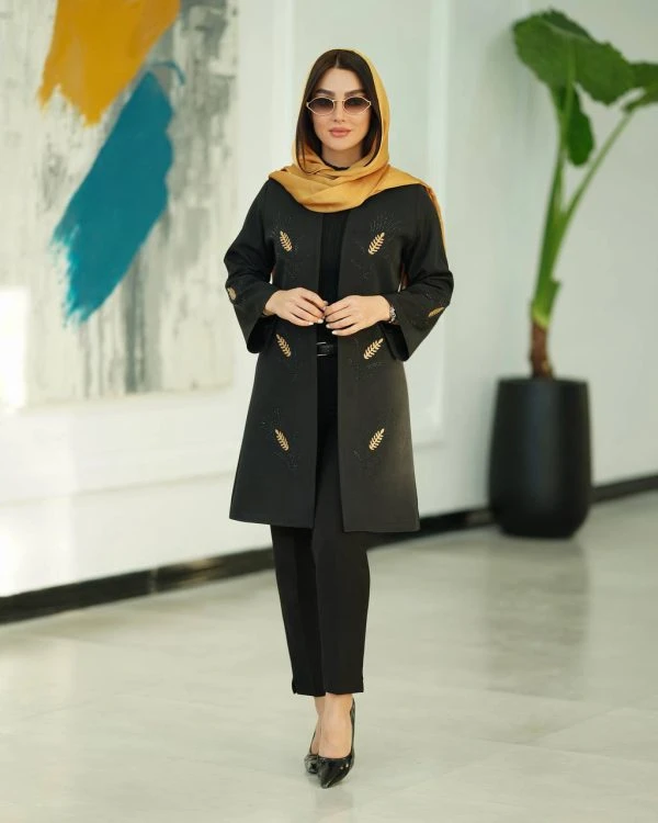 مانتو عیدانه سوپر مازراتی نگین دار مجلسی زنانه سایز 40تا 50