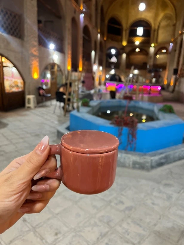 ماگ درب دار
