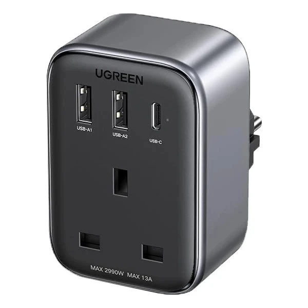 محافظ و شارژر دیواری 30 وات با دو پورت USB-A و یک پورت USB-C و AC یوگرین مدل 15290