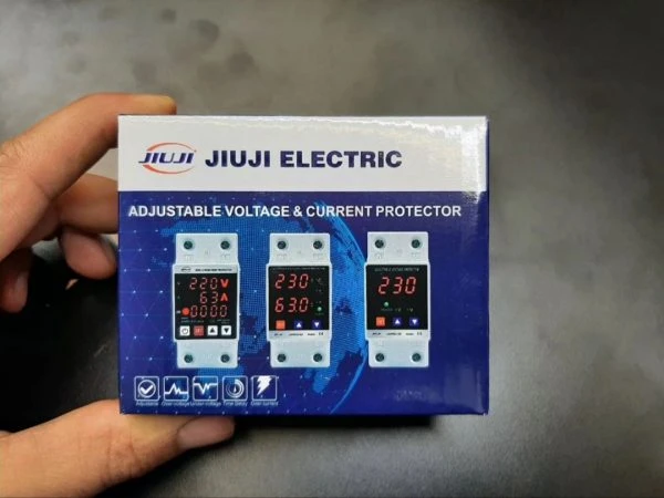 محافظ ولتاژ جریان تک فاز ۶۳ آمپر JIUJI