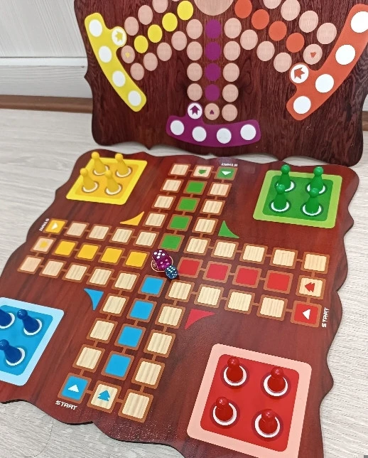 منچ و مار پله