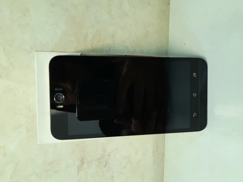 موبایل asus