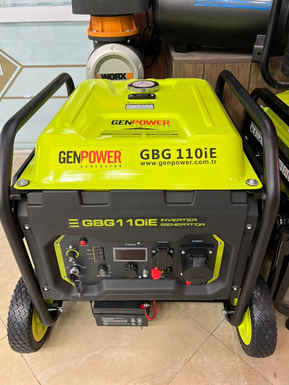 موتور برق جن پاور مدل GBG110E ظرفیت ۱۰ کیلو وات تک فاز
