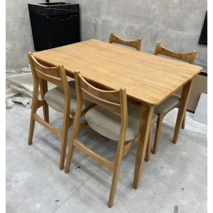 میز غذاخوری مدل کلاسیک چوب راش
