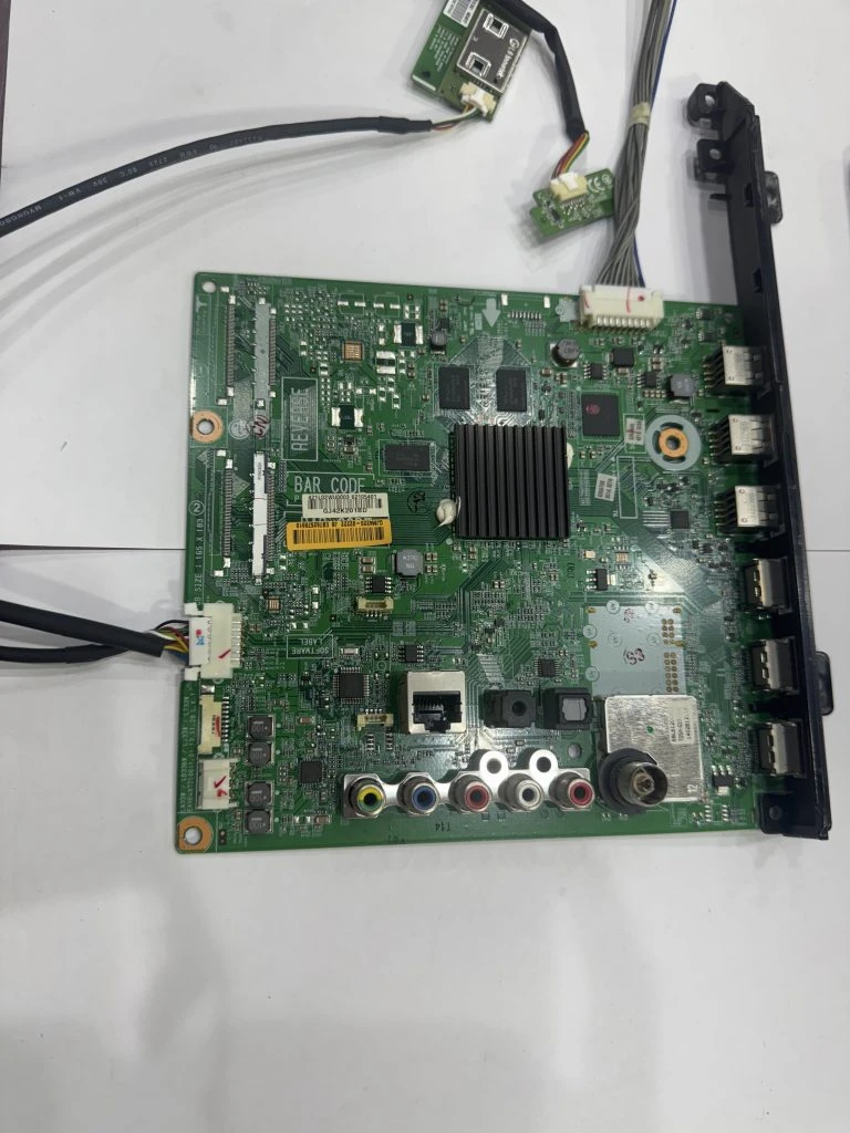 مین برد ال‌ جی 42LN5720