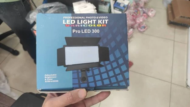 نور ثابت ال ای دی مدل pro LED 300