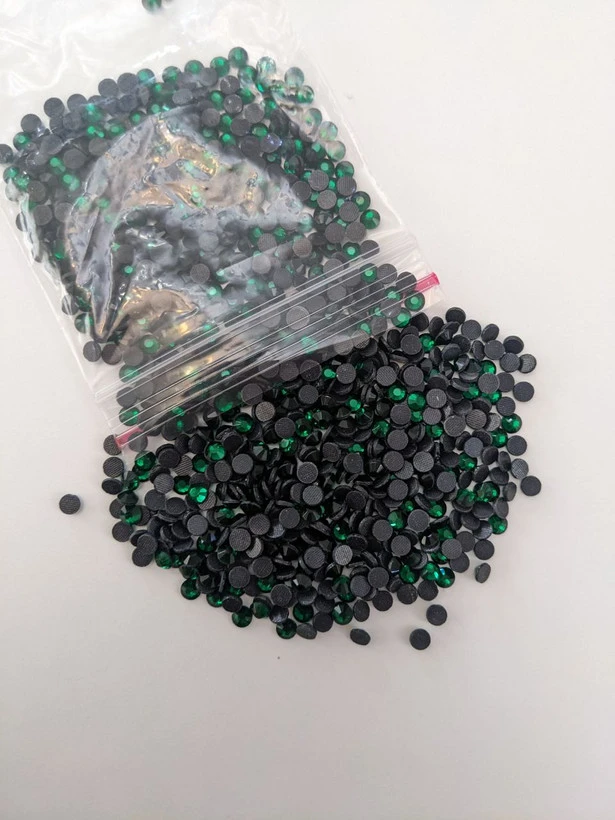 نگین حرارتی dmc سبز سایز 20