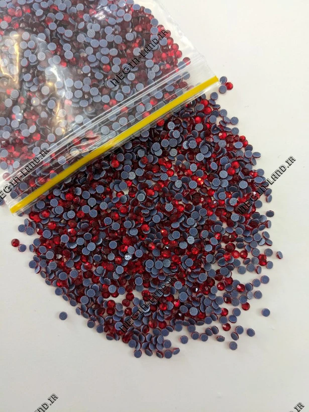 نگین حرارتی dmc قرمز سایز 6