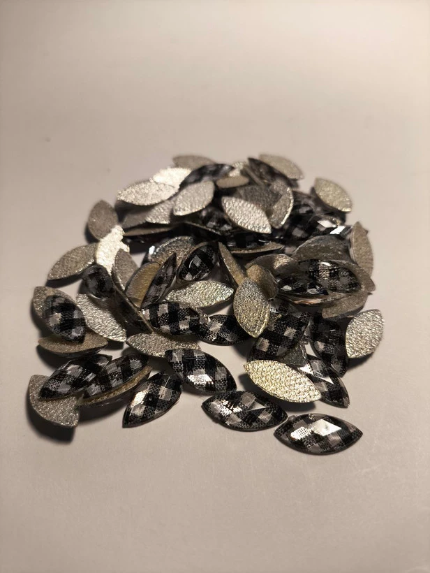 نگین حرارتی رزین چشمی طرح دار