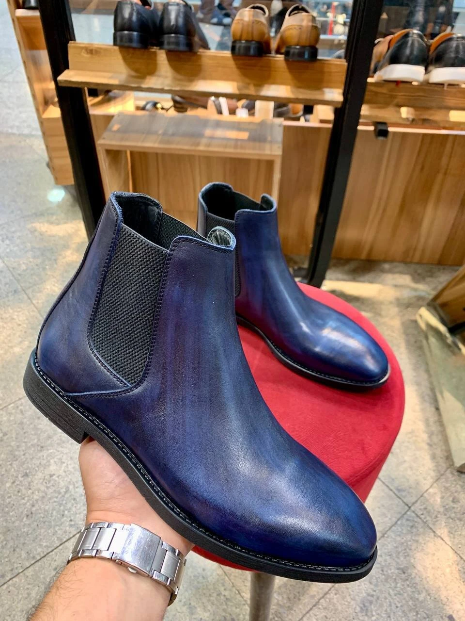 نیم بوت چرم مردانه مدل Polo plus رنگ سرمه ای (دست رنگ)