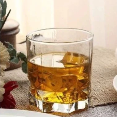 نیم لیوان مدل فوچر