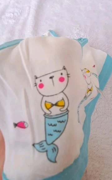نیمتنه بچگانه
