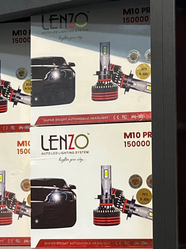 هدلایت m10 proلنزو