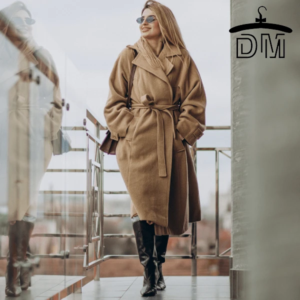 پالتو زنانه زمستانه با پارچه فوتر رنگ شتری