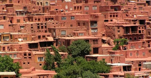پاورپوینت روستای ویونا در ابیانه