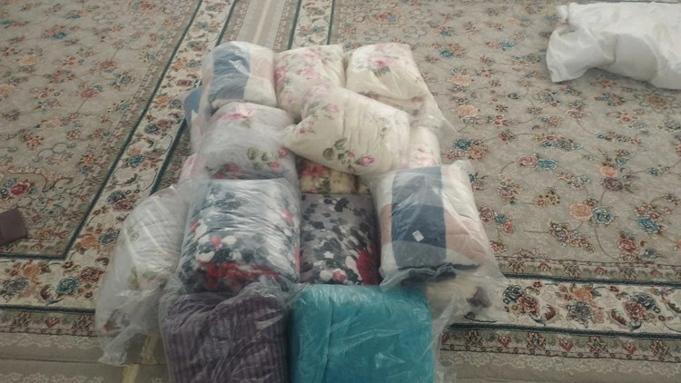 پتو مسافرتی طرح تیسا درجه 2 رندوم در وزن 1700عمده ده تایی دو نفره