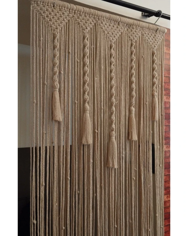 پرده مکرومه طرح لوزی منگوله دار