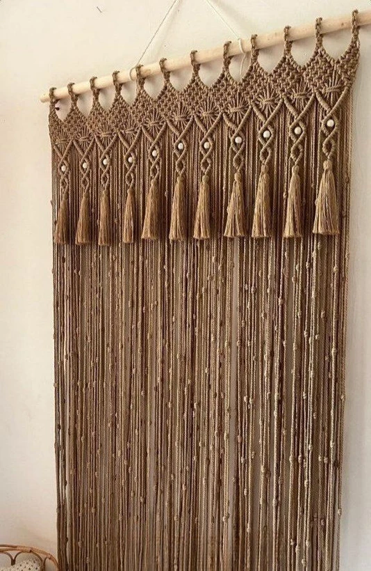 پرده مکرومه منگوله دار