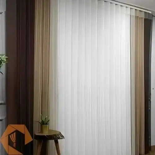 پرده ورتیکال خط دار کرم قهوه ای
