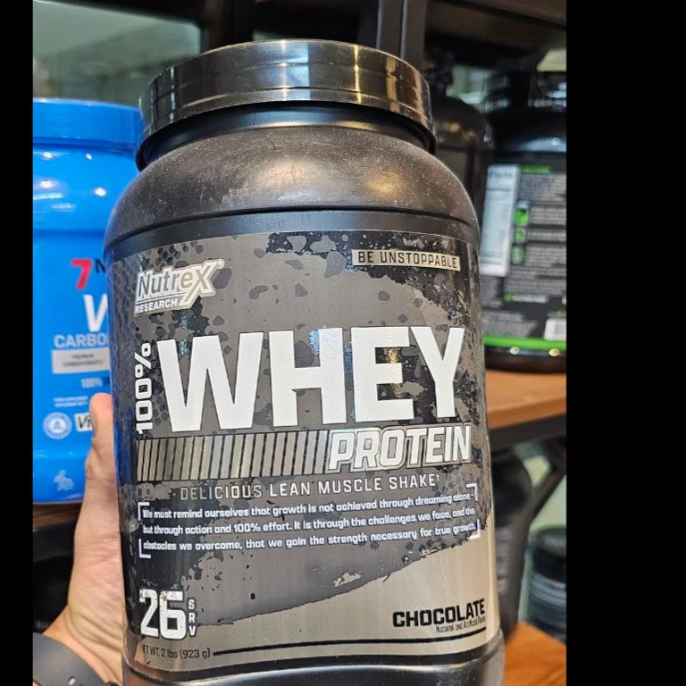 پروتئین وی 100٪ نوترکس (Nutrex Research 100% Whey Protein) - 923 گرم (2 پوند)