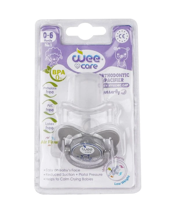 پستانک ارتودنسی درب‌دار سفید وی کر سایز یک کد P 124 wee care