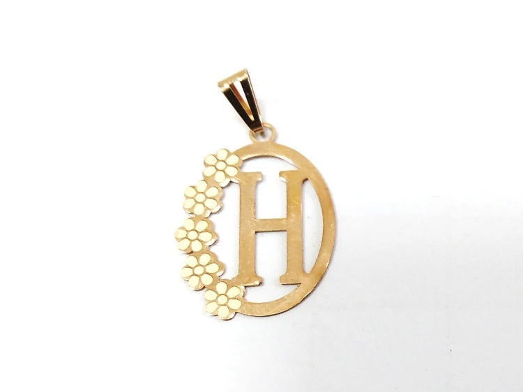 پلاک آویز طلای 18 عیار حرف H