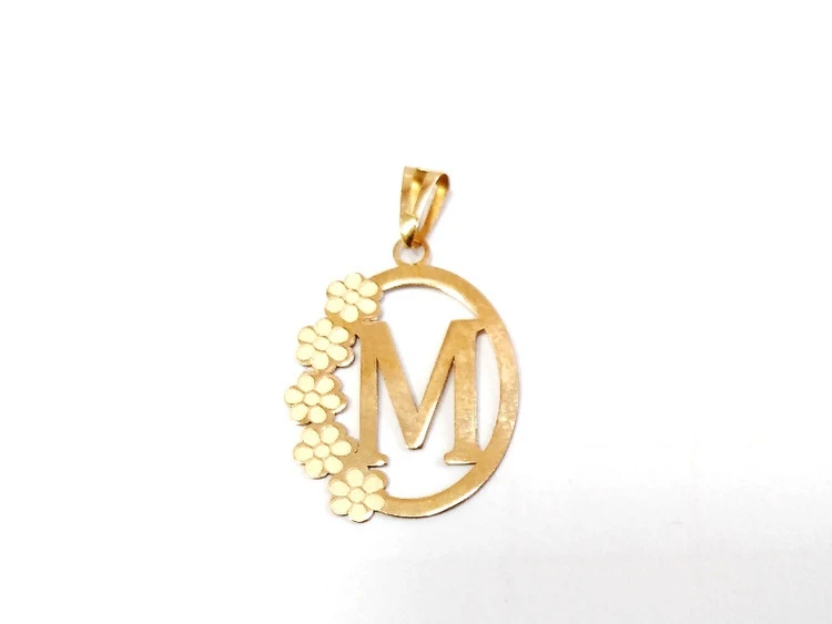 پلاک آویز طلای 18 عیار حرف M