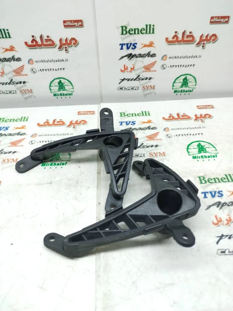 پنجره کوچک (قاب) کاور بادگیر موتور tvs راکس اصلی (جفتی)
