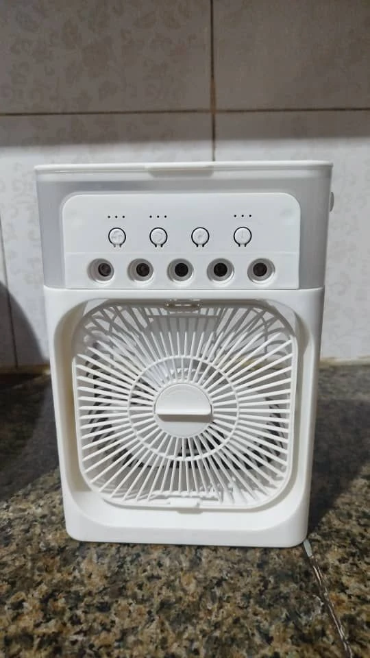 پنکه رومیزی مه‌پاش و مرطوب‌کننده محیط
