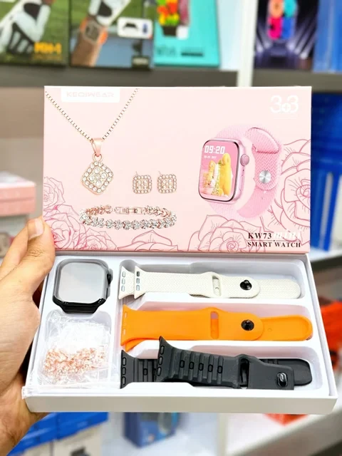 پکیج ساعت هوشمند و دستبند و گوشواره کیگی ویر زنانه KW73 mini
