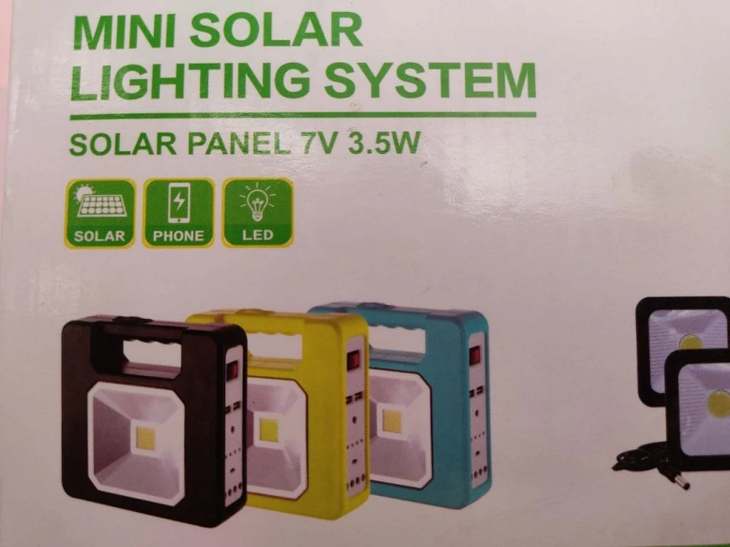 پکیج یا سیستم روشنایی و پاور بانک خورشیدی SUN AFRICA مدل SA-7843 چهار لامپه و قابلیت شارژ موبایل و وسایل الکترونیکی