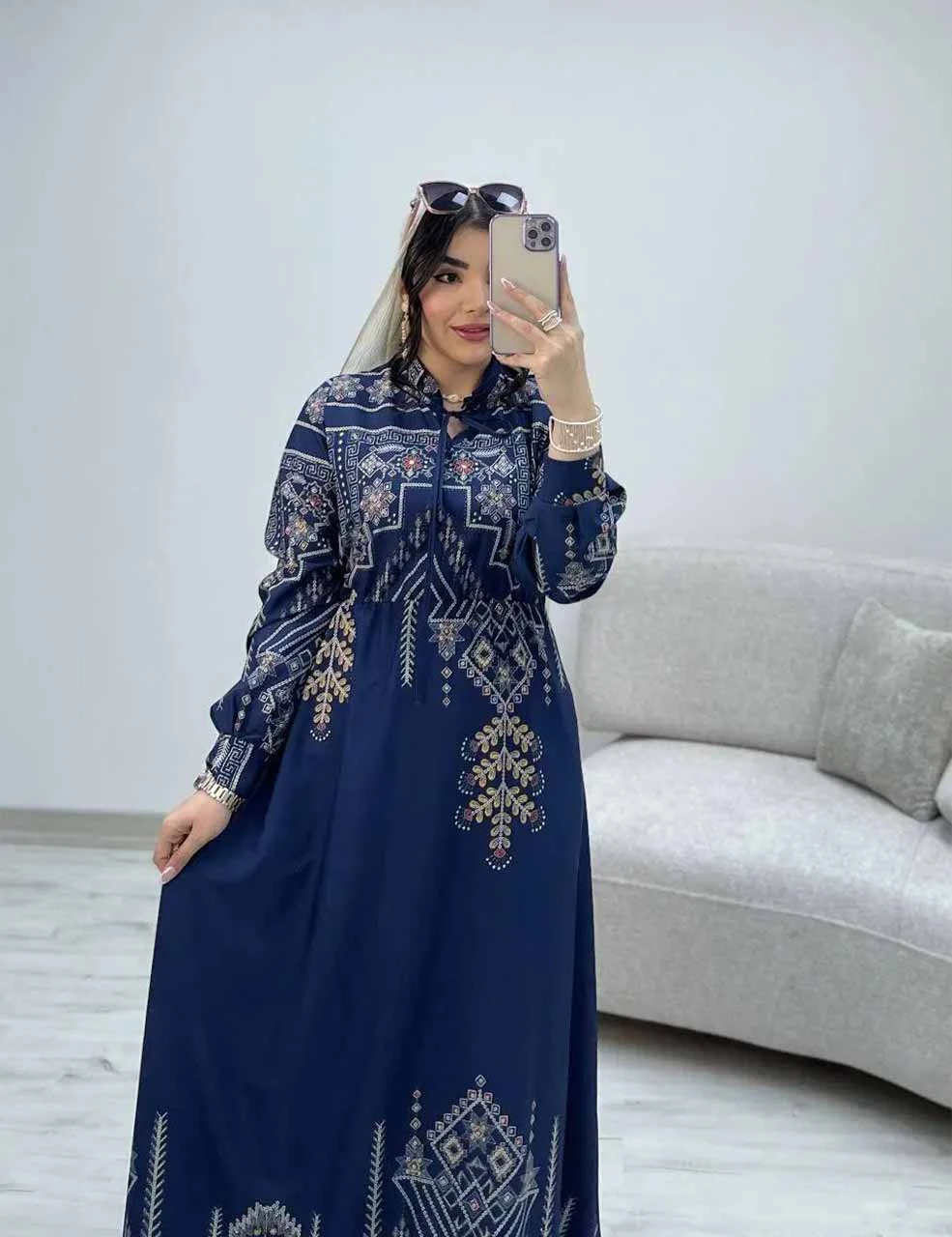 پیراهن ساحلی سنتی کتیبه