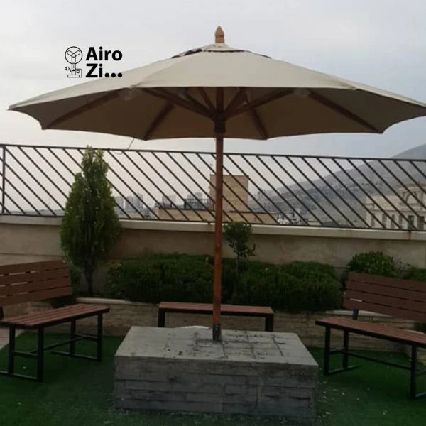 چتر و سایبان پایه وسط باغی رستورانی مربع سه متر چوبی