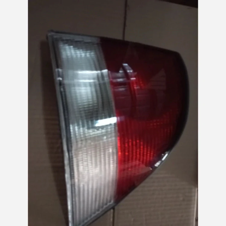 چراغ خطر گلگیر سمند قدیم(پس کرایه)