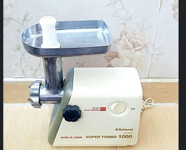 چرخ گوشت ناسیونال ژاپن