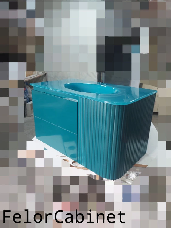 کابینت روشویی مدرن مدل ۱۰۸۹ با ترکیب طراحی شیاردار و درب ساده