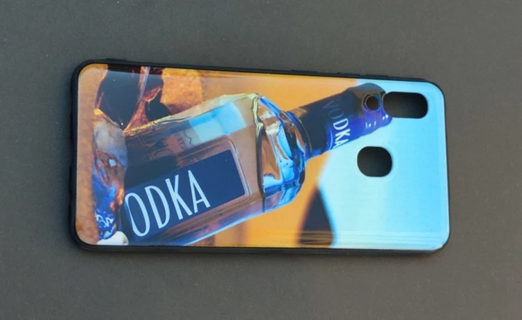 کاور طرح دار سامسونگ A20 /A30 طرح VODKA رنگ ثابت ، محافظت کامل