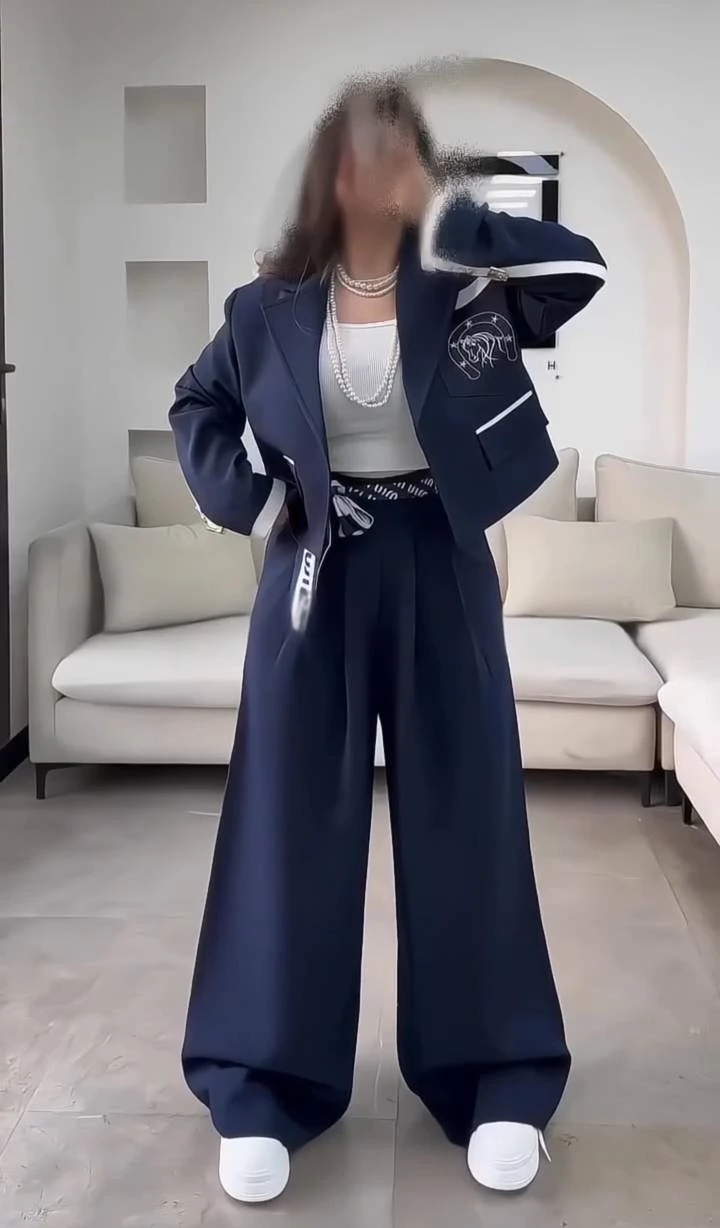 کت شلوار زنانه پیروزی
