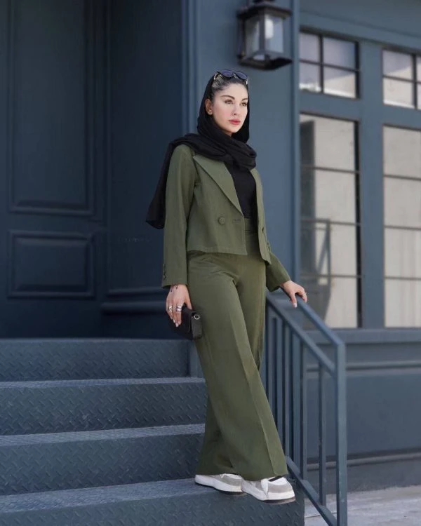 کت کراپ زنانه و شلوار بگ تابستانه لینن