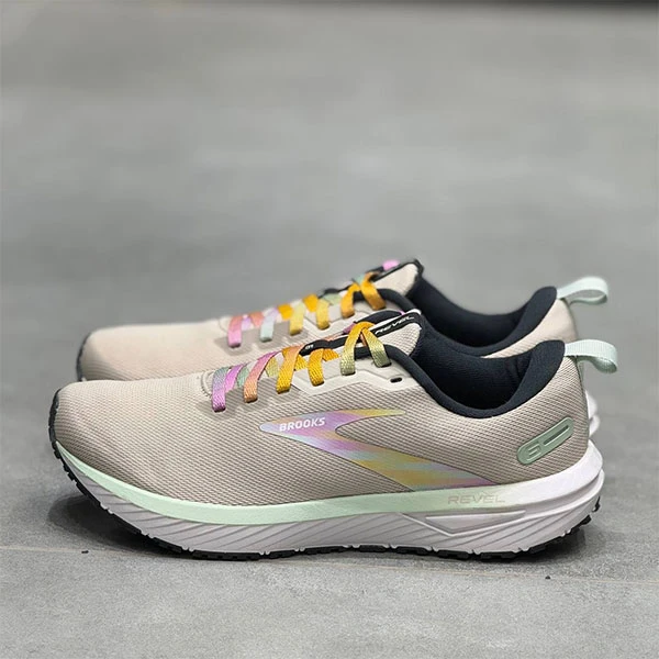کتونی رانینگ بروکس BROOKS Revel 6-1