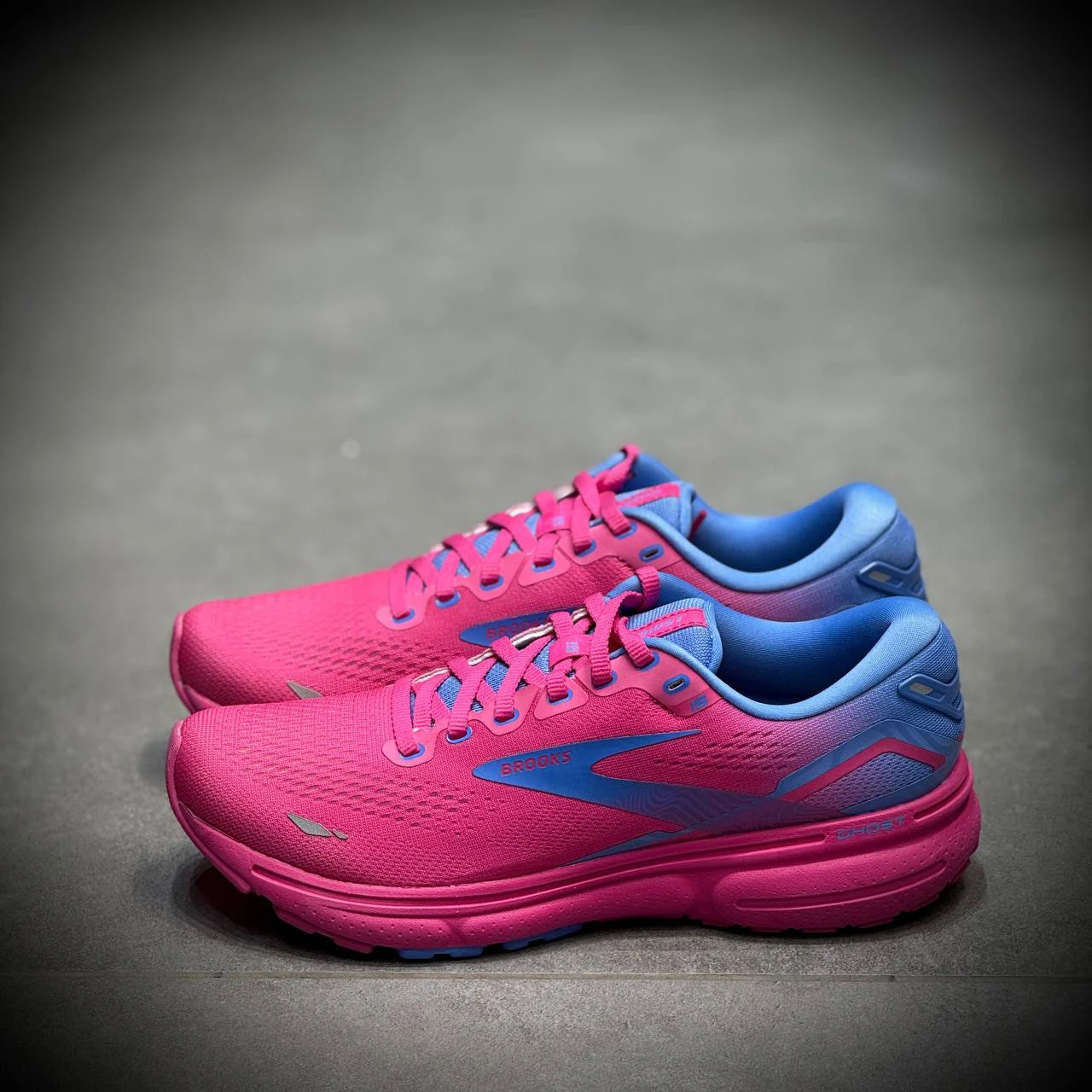کتونی رانینگ بروکس brooks ghost 15-6