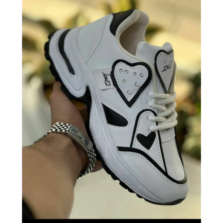 کتونی زنانه مدل فشیون fashion قلبی کد ۲۵۹