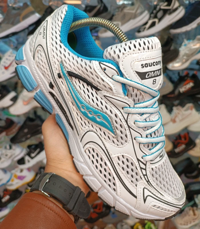کتونی ساکنی کیفیت اصلی سایز. 41 تا 44 رنگ سفید آبی