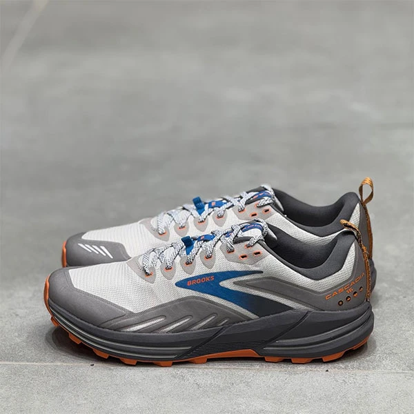 کتونی طبیعت گردی و پیاده رویی بروکس Brooks Cascadia 16-2